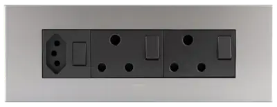 Arteor 8MOD Cluster Outlet