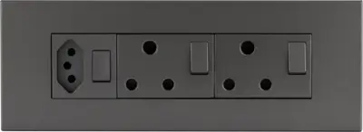 Arteor 8MOD Cluster Outlet